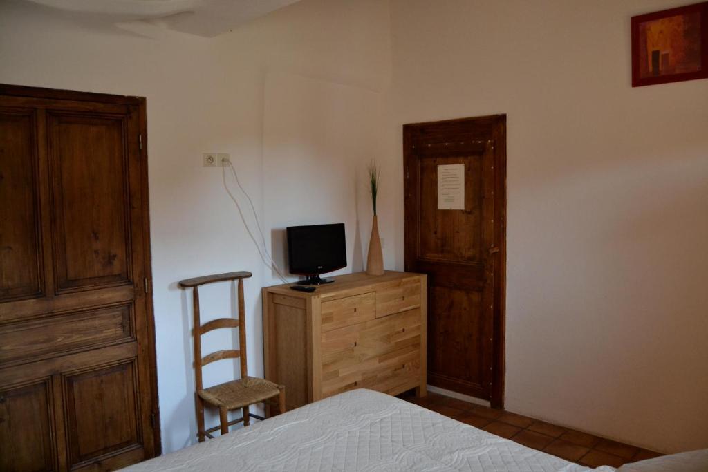 Auberge D'Anais Entrechaux Εξωτερικό φωτογραφία