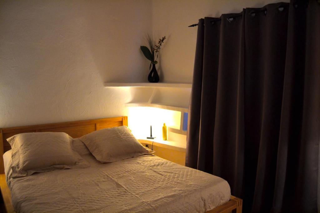 Auberge D'Anais Entrechaux Εξωτερικό φωτογραφία